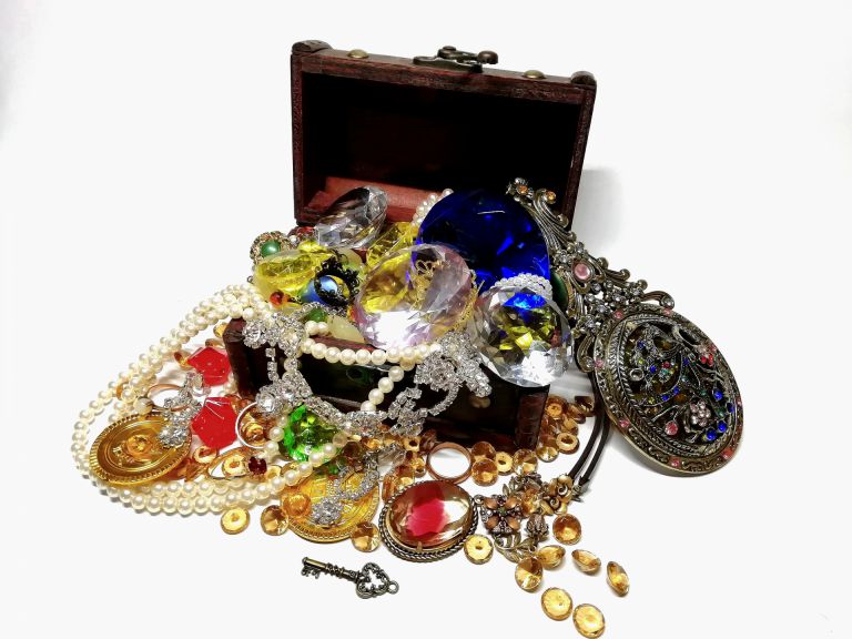 金買取で損をしないために必要な基礎知識とおすすめ店舗選びの極意